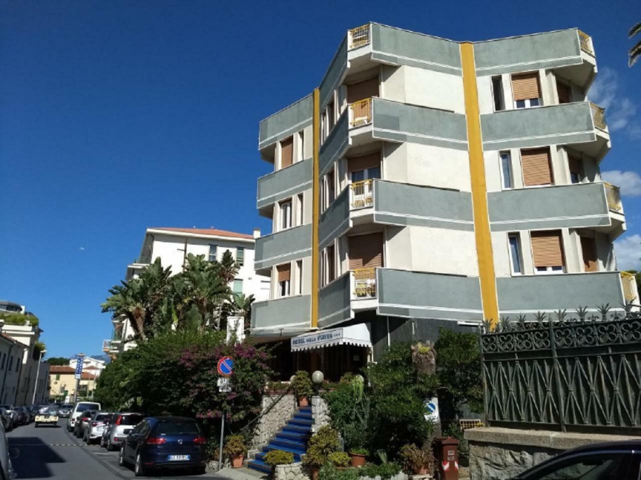 Hotel Della Punta Bordighera Bagian luar foto